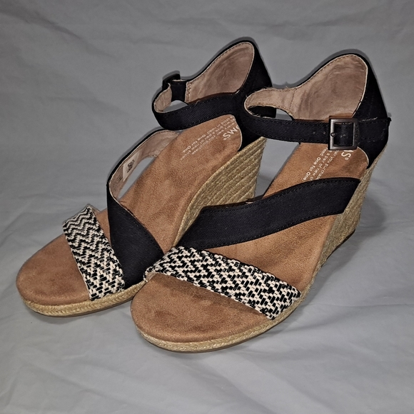 TOMS Clarissa Wedge Sandals Women's 6.5 Black/Tan/White w/ 3.5 inch Rope Heels - Picture 5 of 12